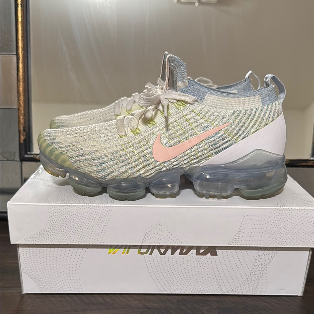 Nike Air Vapormax Flyknit 3 - White Hydrogen Blue Cerulean Washed Coral sz 7.5